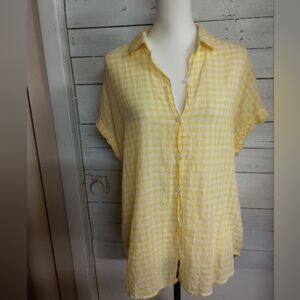 Beachlunchlounge Yellow Plaid Size Medium Short Sleeve, Button Front Soft, Top